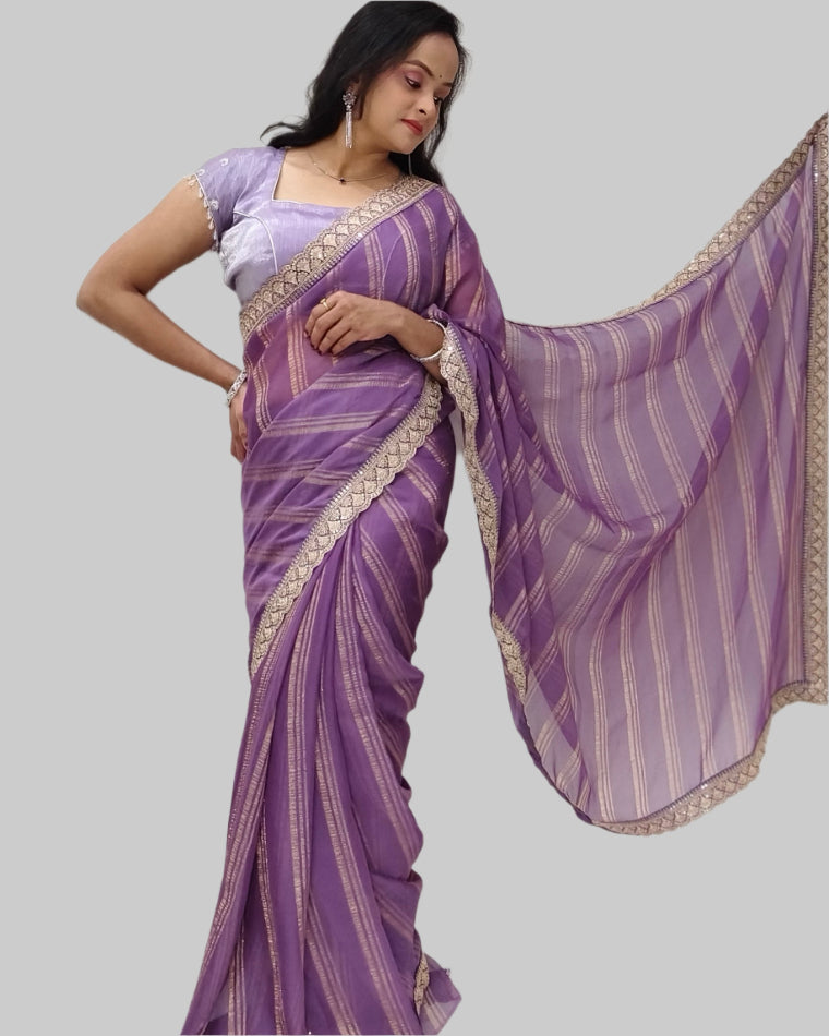 Elegant Chiffon Sari with Lace Borders and Golden Prints