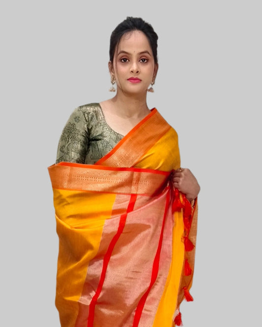 Luxurious Cotton-Silk Saree with Tassel-Embellished Pallu