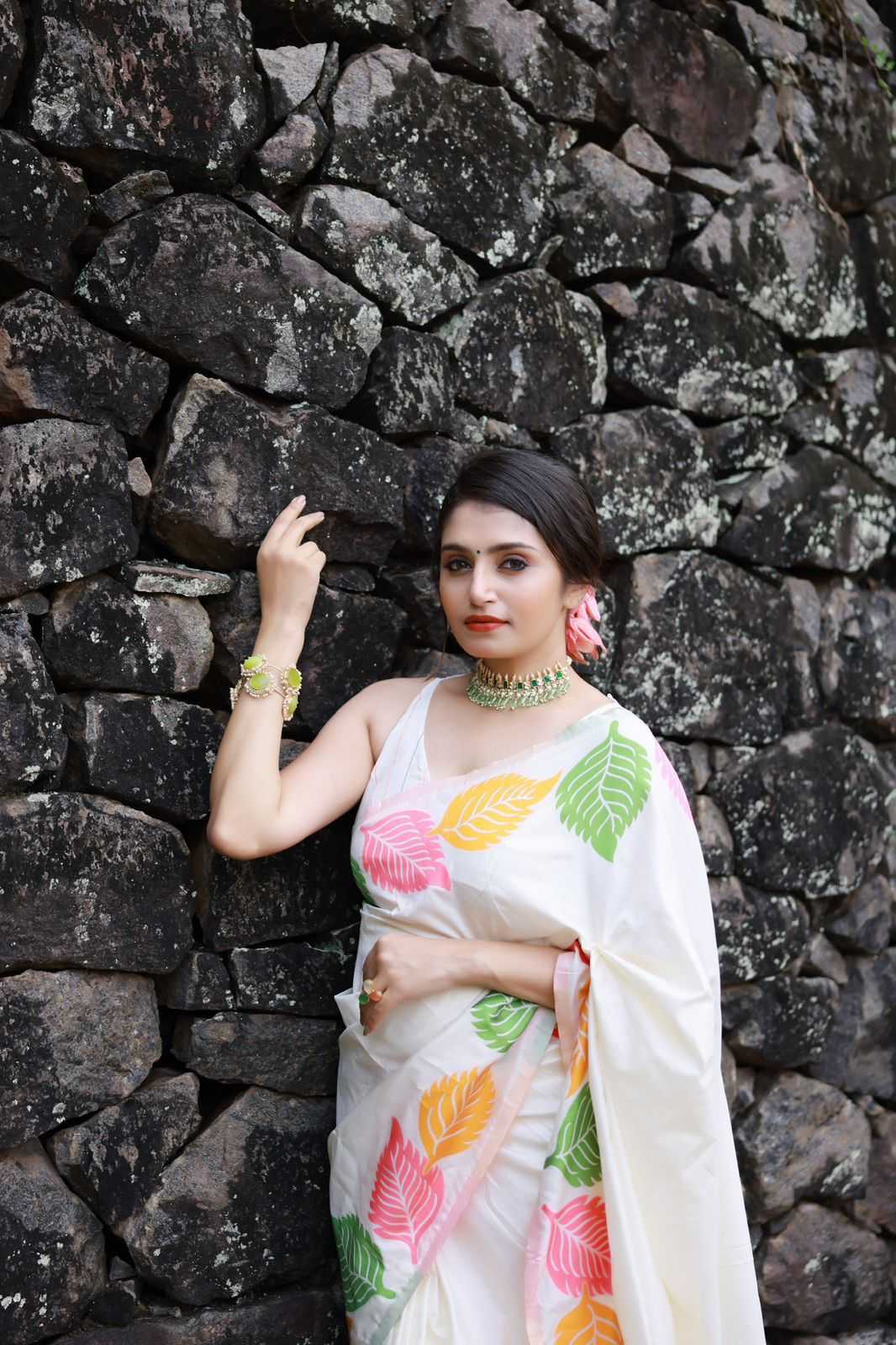 Ivory Bloom – Multicolor Leaf Print Soft Silk Saree